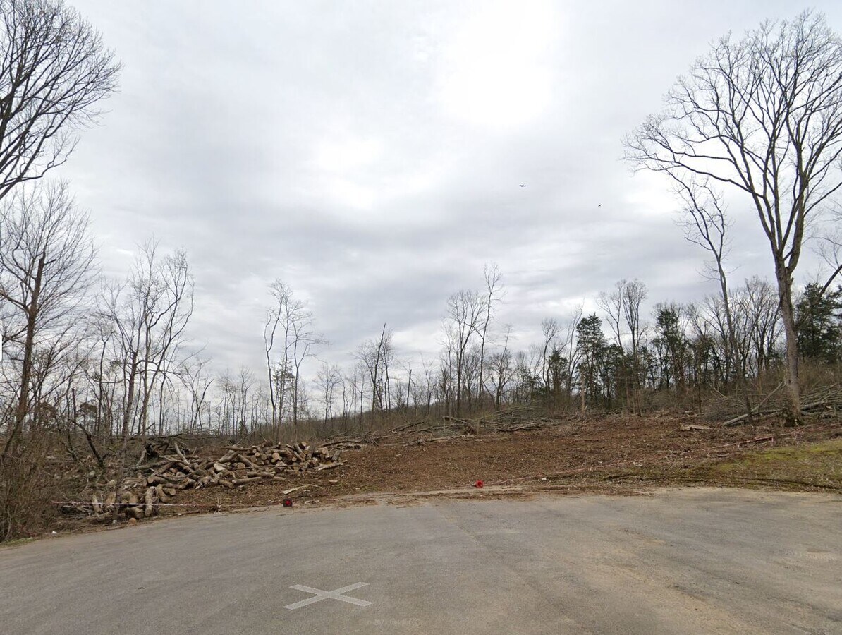 1231 Pawnee Trail, Madison, TN 37115