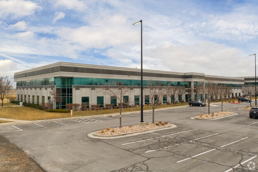 2777 S Corporate Park Dr, West Valley City, UT for sale - Primary Photo - Image 1 of 2