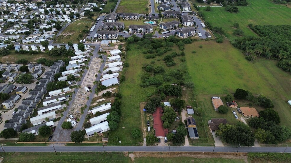 1210 Paloma Lane Ln, Harlingen, TX for sale - Building Photo - Image 3 of 9