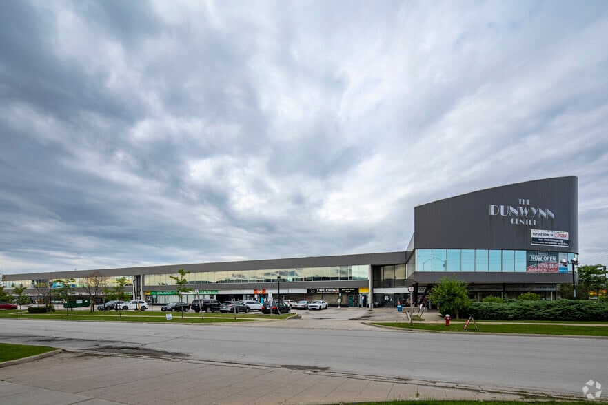 1590 Dundas St E, Mississauga, ON for lease - Building Photo - Image 3 of 10