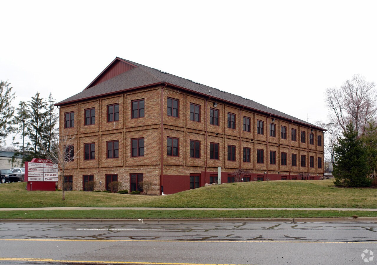2301 Platt Rd, Ann Arbor, MI 48104