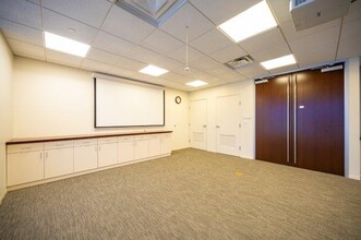 180 E Broad St, Columbus, OH for lease Interior Photo- Image 2 of 42