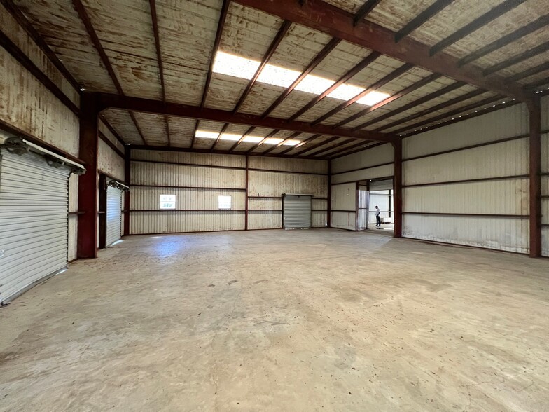 2440 E Highway 377, Granbury, TX 76049 - Flex for Sale | LoopNet