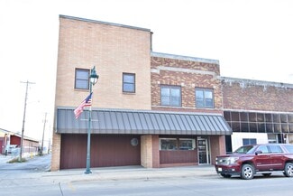 More details for 14 E Charles St, Oelwein, IA - Office for Sale