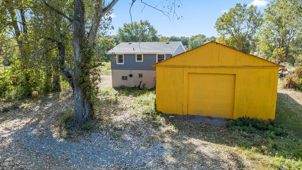 501 Cairns Rd, Mansfield, OH for sale - Building Photo - Image 3 of 22