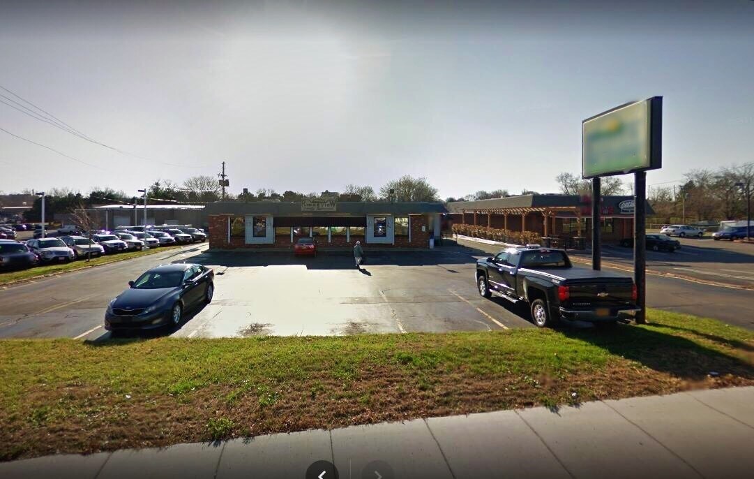 889 E Ridge Rd, Rochester, NY for sale Building Photo- Image 1 of 1