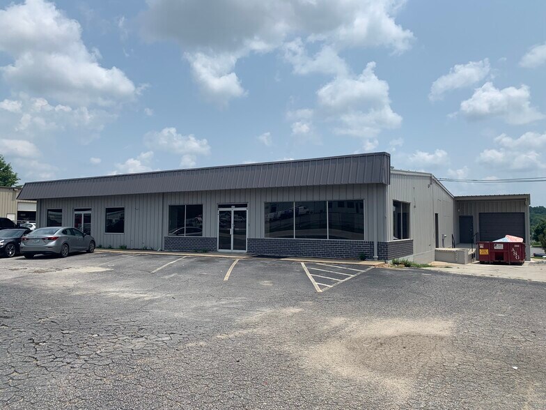 2023 Atlas Cir, Gainesville, GA for sale - Building Photo - Image 1 of 1