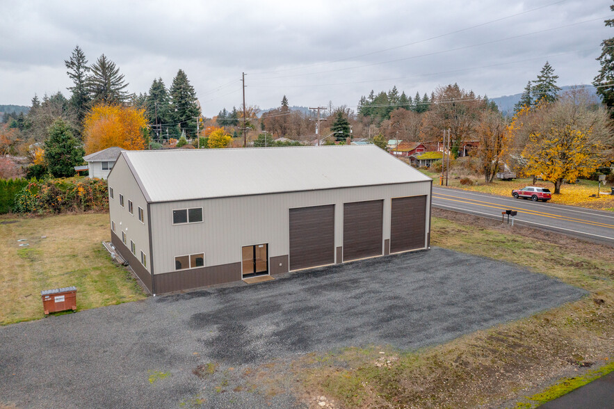 2120 Apple Loop, Lyons, OR for sale - Building Photo - Image 3 of 29