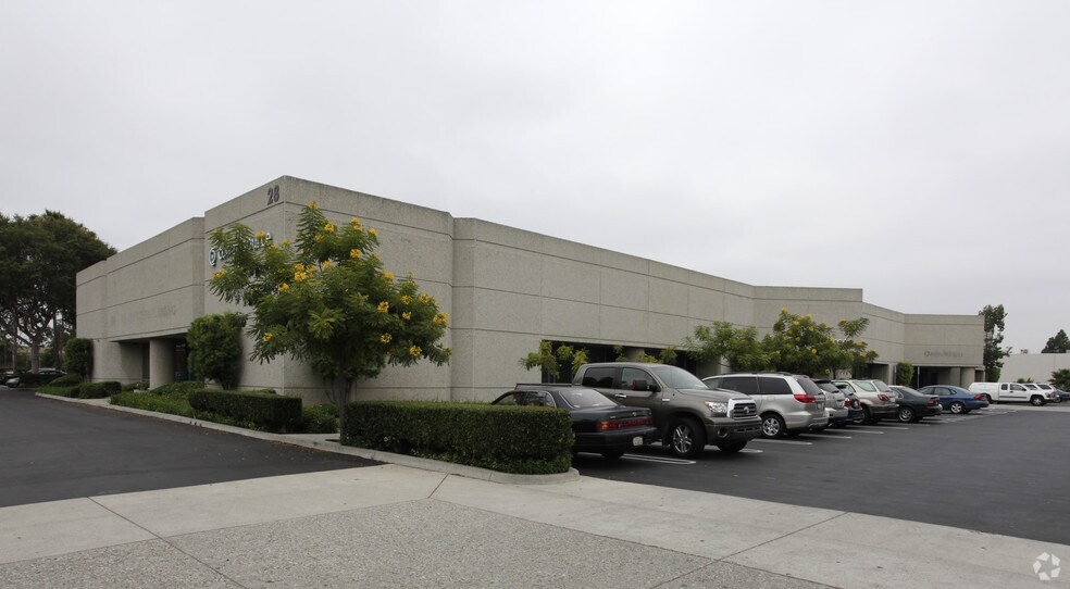 28 Centerpointe Dr, La Palma, CA, 90623 Office Property For Sale