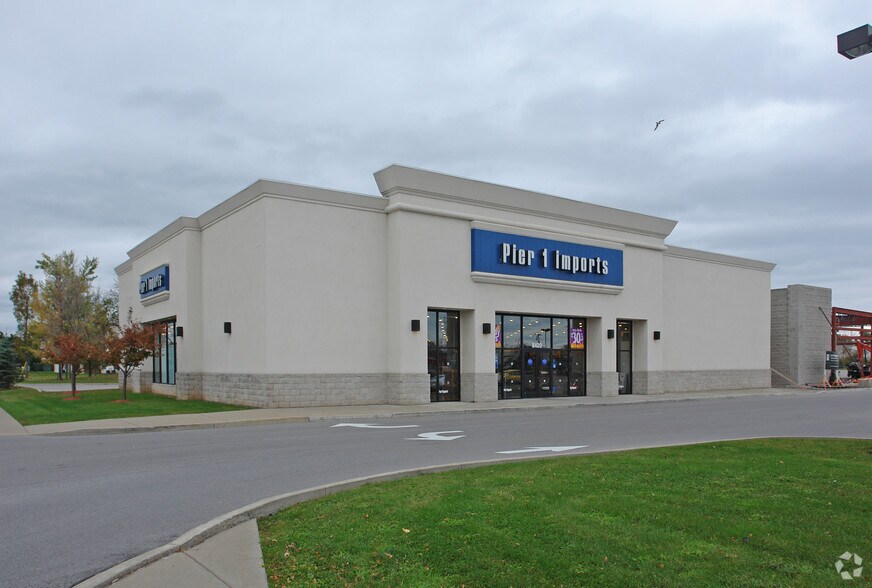 8420 Transit Rd, Buffalo, NY for sale - Primary Photo - Image 1 of 1