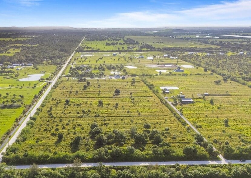 21st St, Vero Beach, FL for sale - Aerial - Image 2 of 12