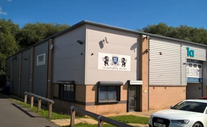 1A-1B Meadowbrook Park, Sheffield for sale Primary Photo- Image 1 of 1