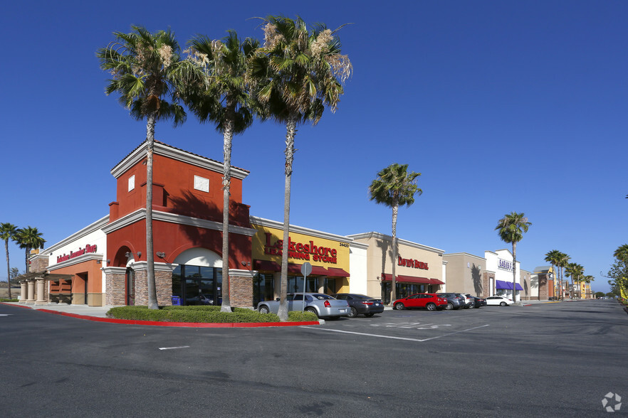 24420-24490 Village Walk Pl, Murrieta, CA for lease - Building Photo - Image 3 of 25