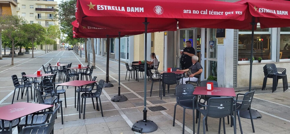 Retail in Palamós, Gerona for lease - Primary Photo - Image 1 of 8