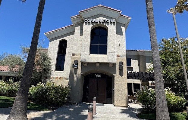 986 W Alluvial Ave, Fresno, CA for lease - Building Photo - Image 1 of 9