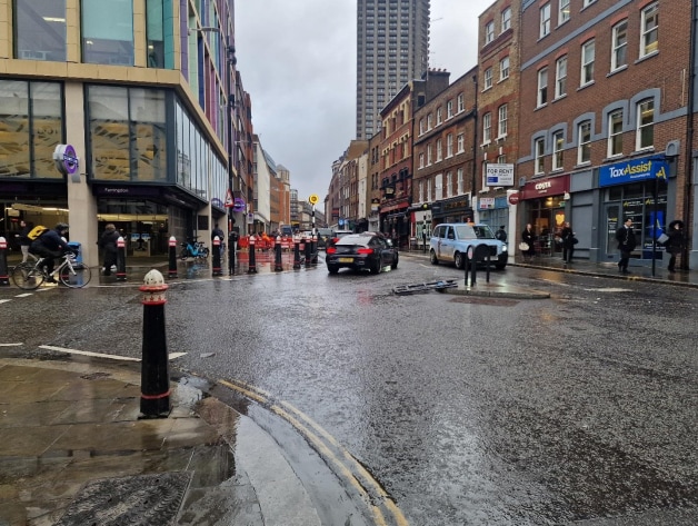 29 Cloth Fair, London for lease - Building Photo - Image 1 of 1