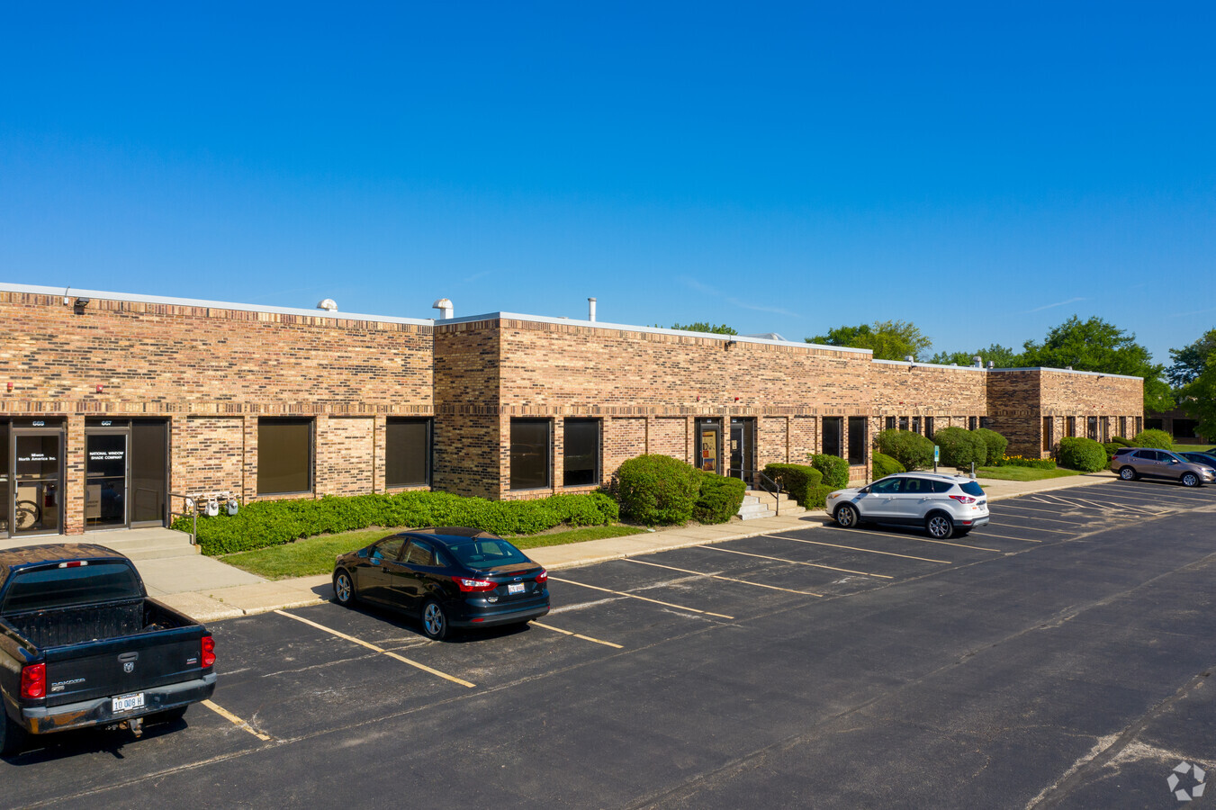 655-673 Executive Dr, Willowbrook, IL 60527 | LoopNet