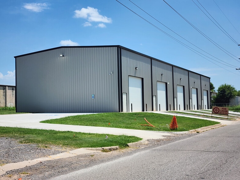 1507 SW G Ave, Lawton, OK for lease - Building Photo - Image 2 of 6