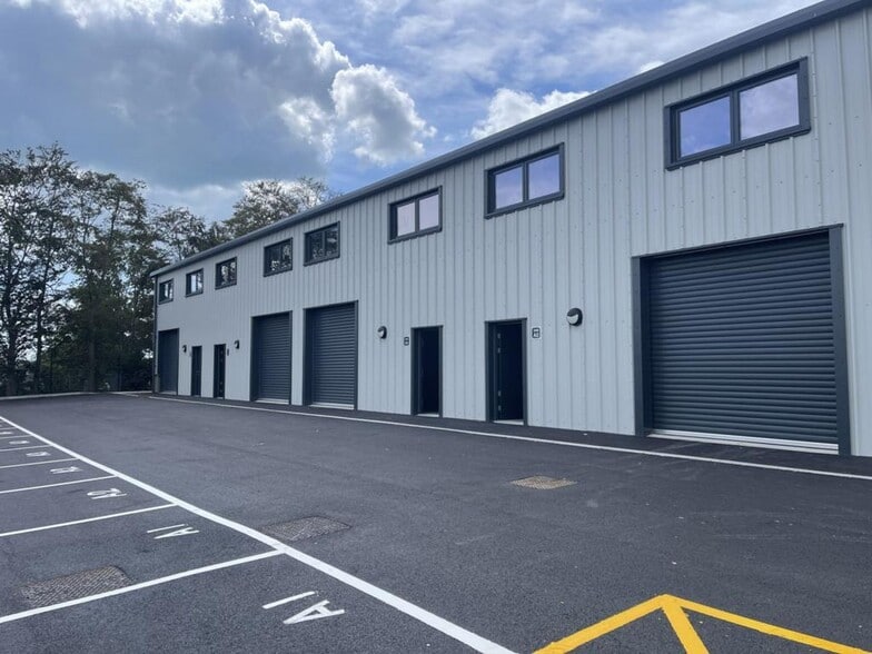 Barnfield Rd, Folkestone for lease - Building Photo - Image 2 of 26