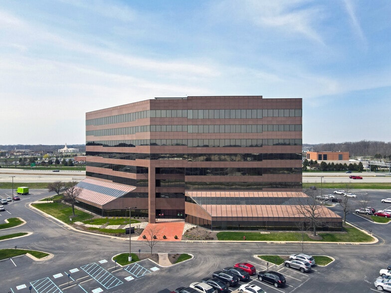 11711 N Meridian St, Carmel, IN for lease - Building Photo - Image 1 of 8