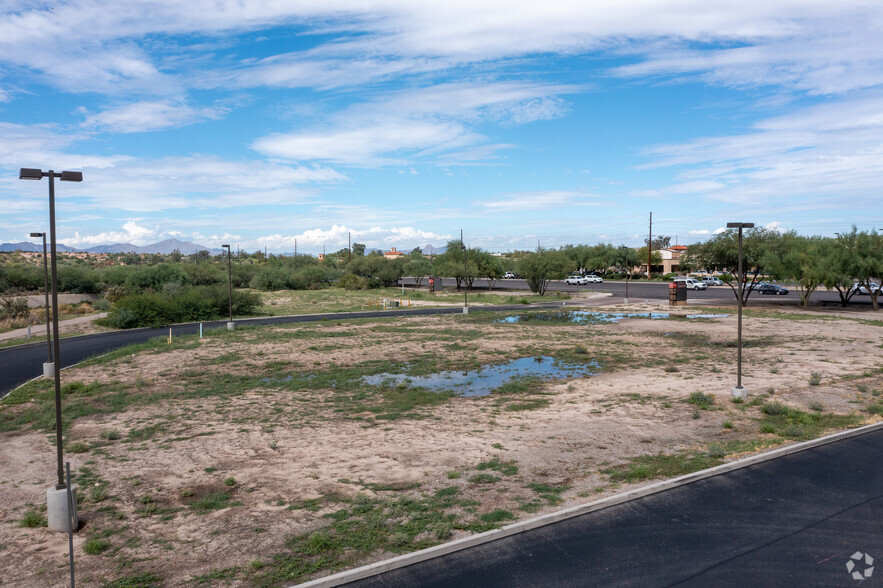 N Oracle Rd, Oro Valley, AZ for lease - Building Photo - Image 3 of 16