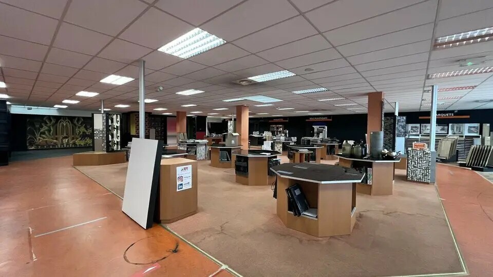 Flex in Toulouse for lease - Interior Photo - Image 2 of 7