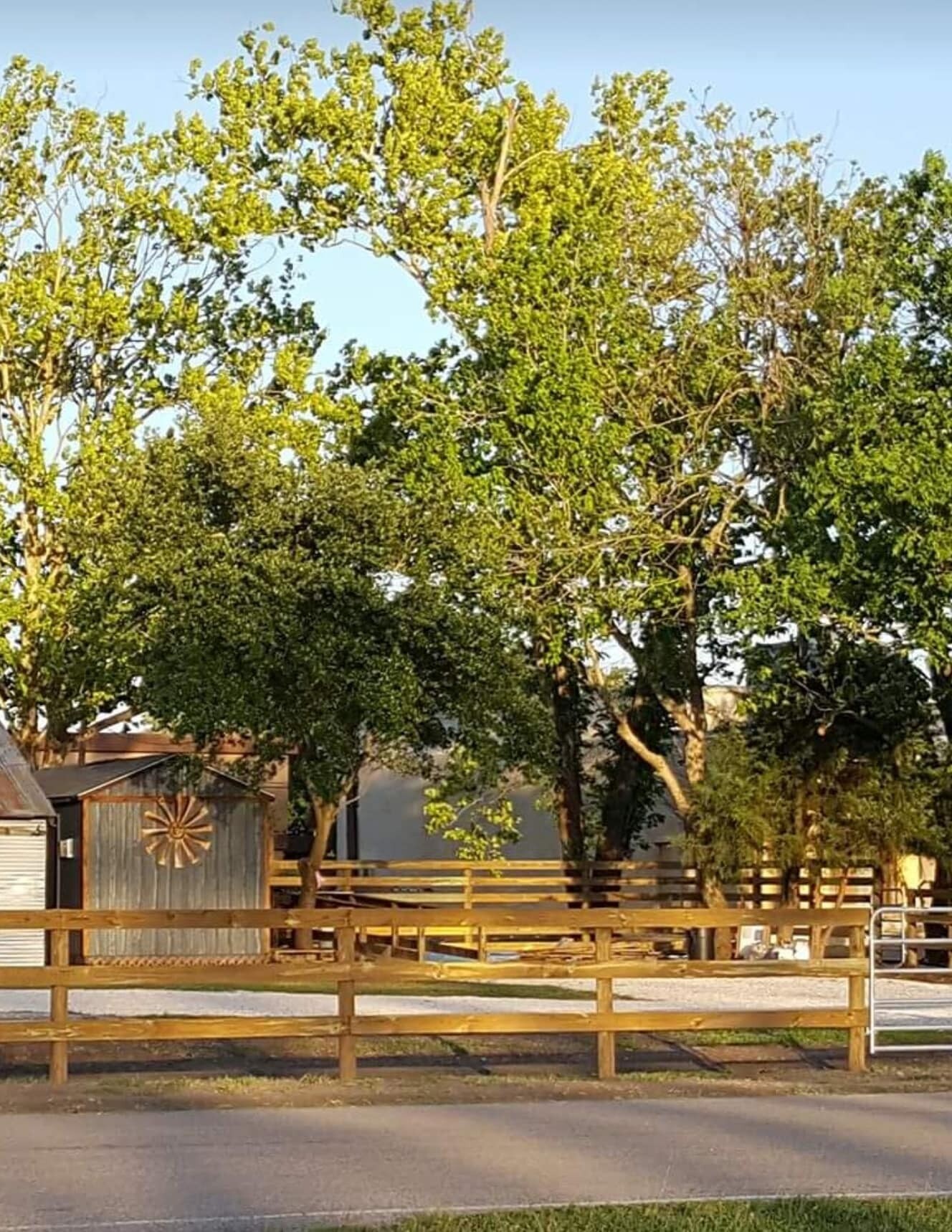 319 Willis -1, Alvin, TX for sale Primary Photo- Image 1 of 1