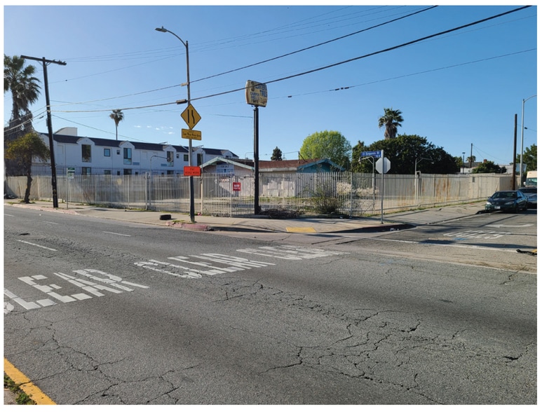 705 W El Segundo Blvd, Los Angeles, CA for sale - Building Photo - Image 3 of 20