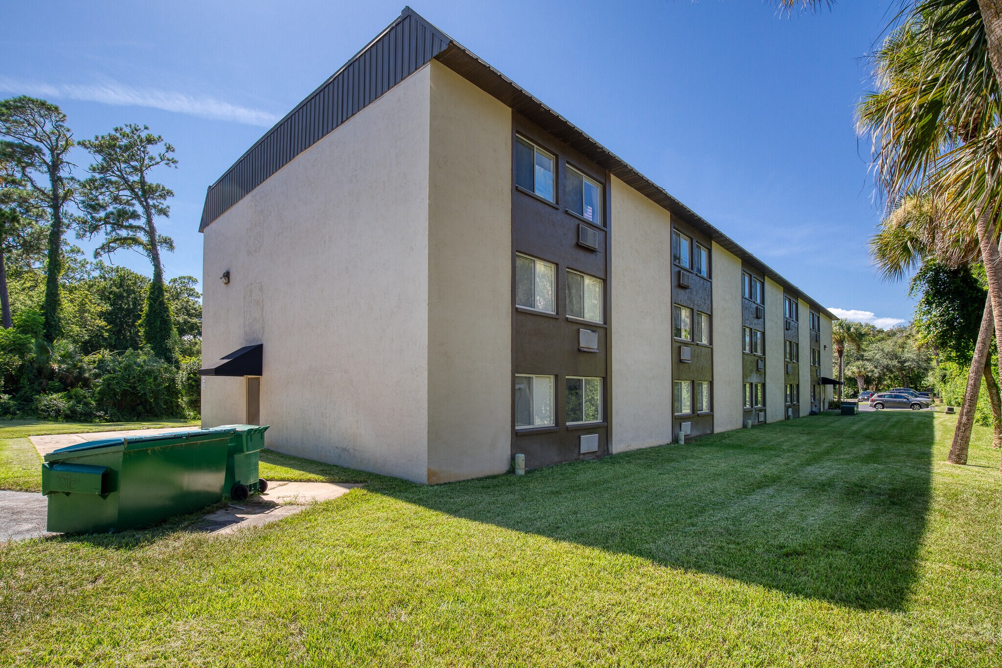 140 Lincoln Ave, Ormond Beach 32174 Ormond Shores Apartments