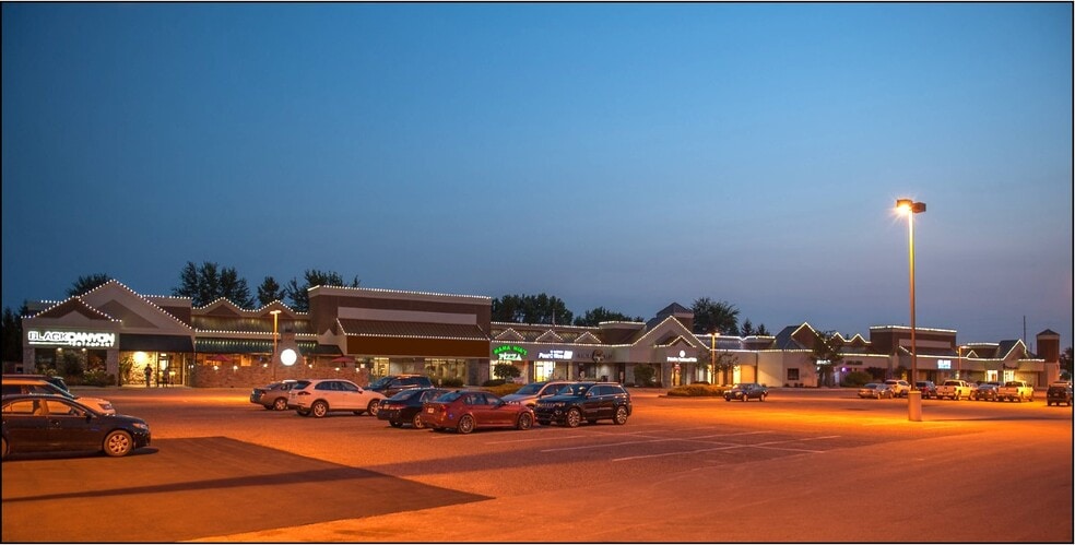 1509-1595 W Dupont Rd, Fort Wayne, IN for lease - Building Photo - Image 2 of 6