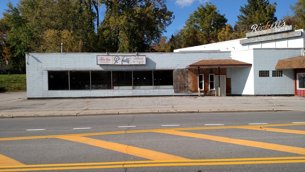 2017-2019 Doubleday Ave, Ballston Spa, NY for sale - Building Photo - Image 1 of 1