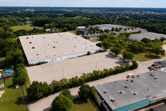 More details for 1600 Industrial Dr, McHenry, IL - Industrial for Lease