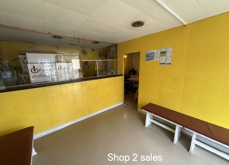 17 Market Square, Crewkerne for sale - Interior Photo - Image 3 of 4