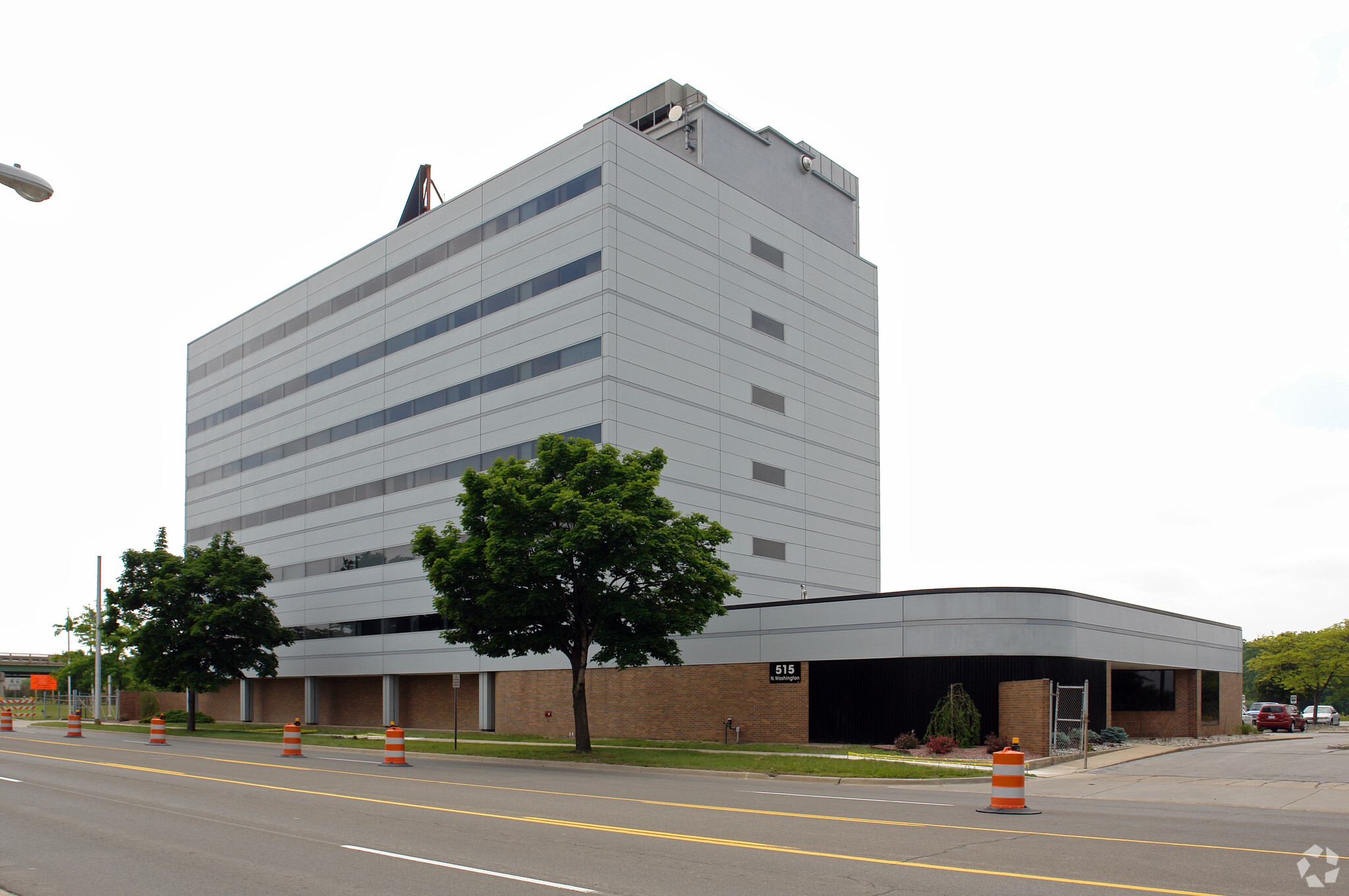 515 N Washington Ave, Saginaw, MI for lease Building Photo- Image 1 of 7