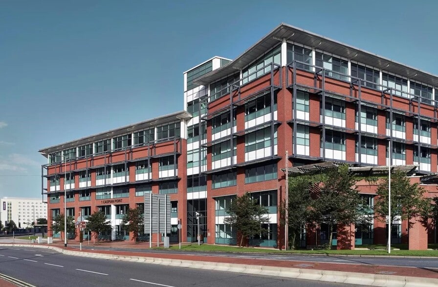 Pierhead St, Cardiff for lease - Building Photo - Image 2 of 8