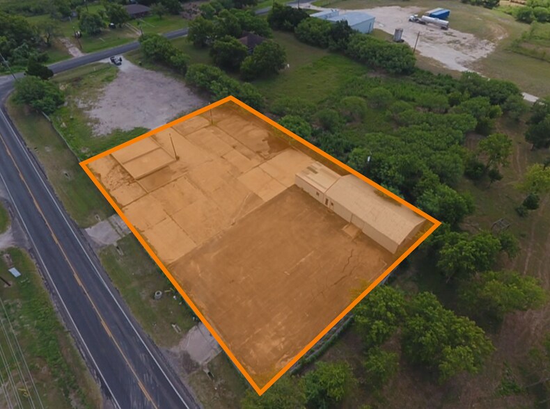 3606 Tabor Rd, Bryan, TX 77808