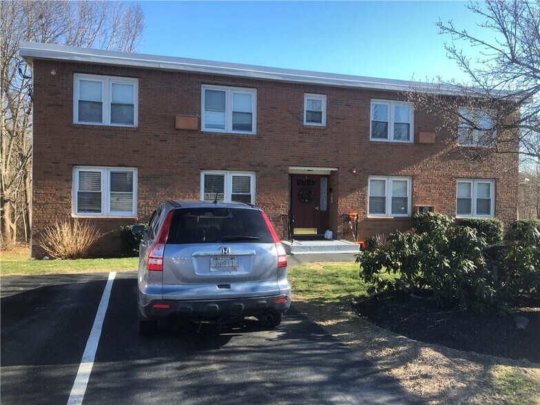 1 Hines Rd, Cumberland, RI for sale - Primary Photo - Image 1 of 1