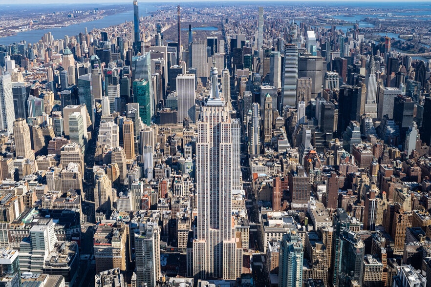 350 Fifth Ave, New York, NY for lease - Aerial - Image 2 of 11