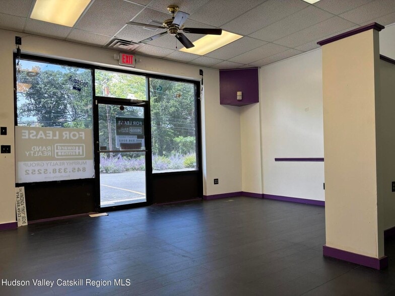 1076-1090 Morton Blvd, Kingston, NY for lease - Building Photo - Image 2 of 16