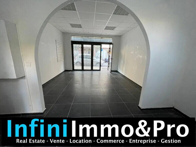 Retail in JUAN-LES-PINS for lease - Interior Photo - Image 1 of 7