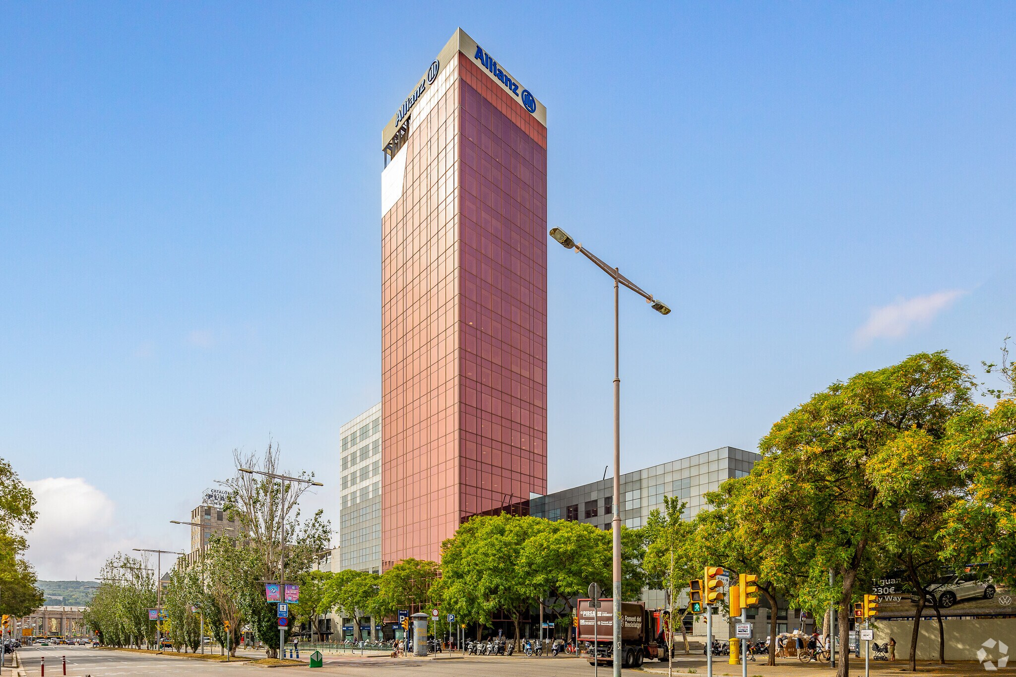 Carrer de Tarragona, 103, Barcelona, Barcelona for lease Building Photo- Image 1 of 24