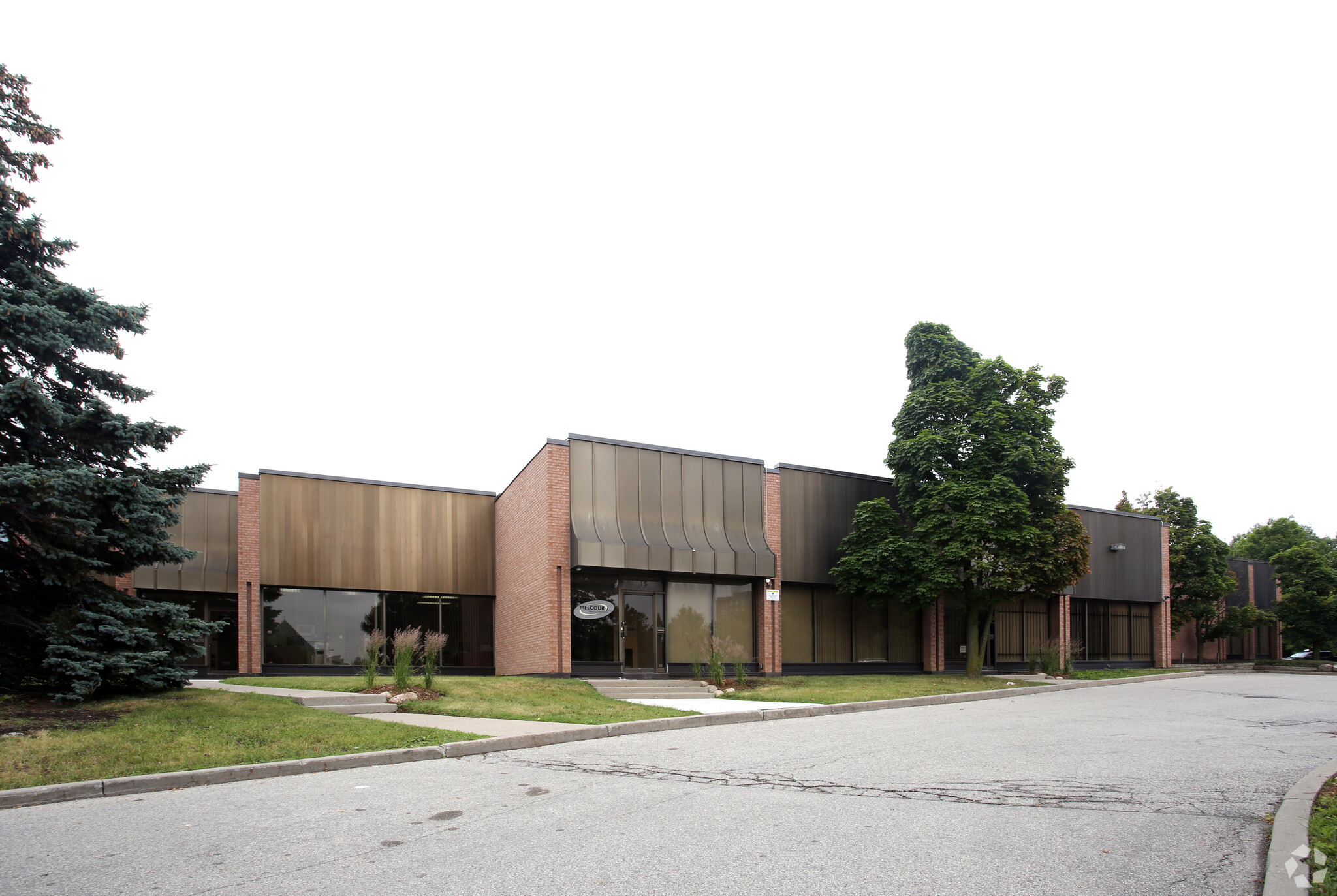 921 Progress Ave, Toronto, ON for lease Primary Photo- Image 1 of 9