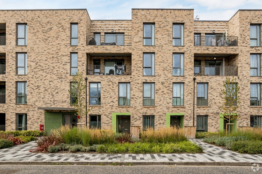 Newham Way, London for sale - Building Photo - Image 3 of 4