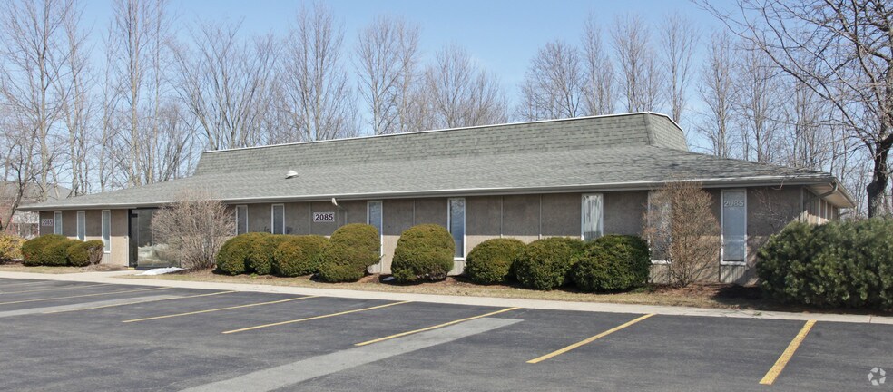 2085 Baseline Rd, Grand Island, NY for sale - Primary Photo - Image 1 of 1