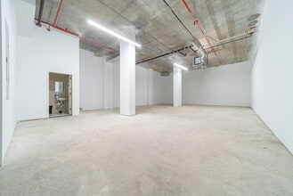 124-28 Queens Blvd, Kew Gardens, NY for lease Building Photo- Image 2 of 5