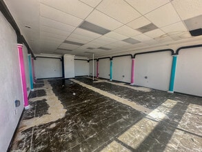 57930-58132 29 Palms Hwy, Yucca Valley, CA for lease Interior Photo- Image 1 of 8