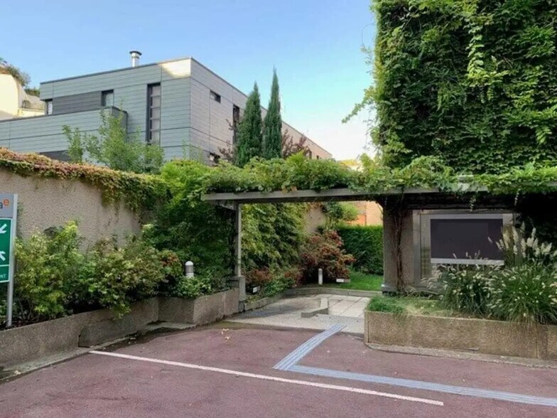 56 Rue De Billancourt, Boulogne-Billancourt for lease - Building Photo - Image 3 of 10