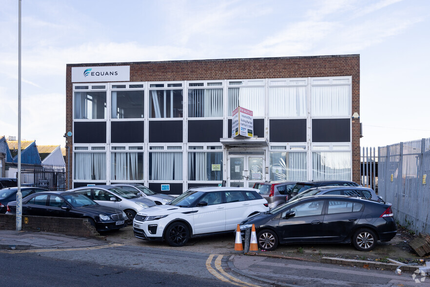 Selinas Ln, Dagenham for lease - Building Photo - Image 2 of 2