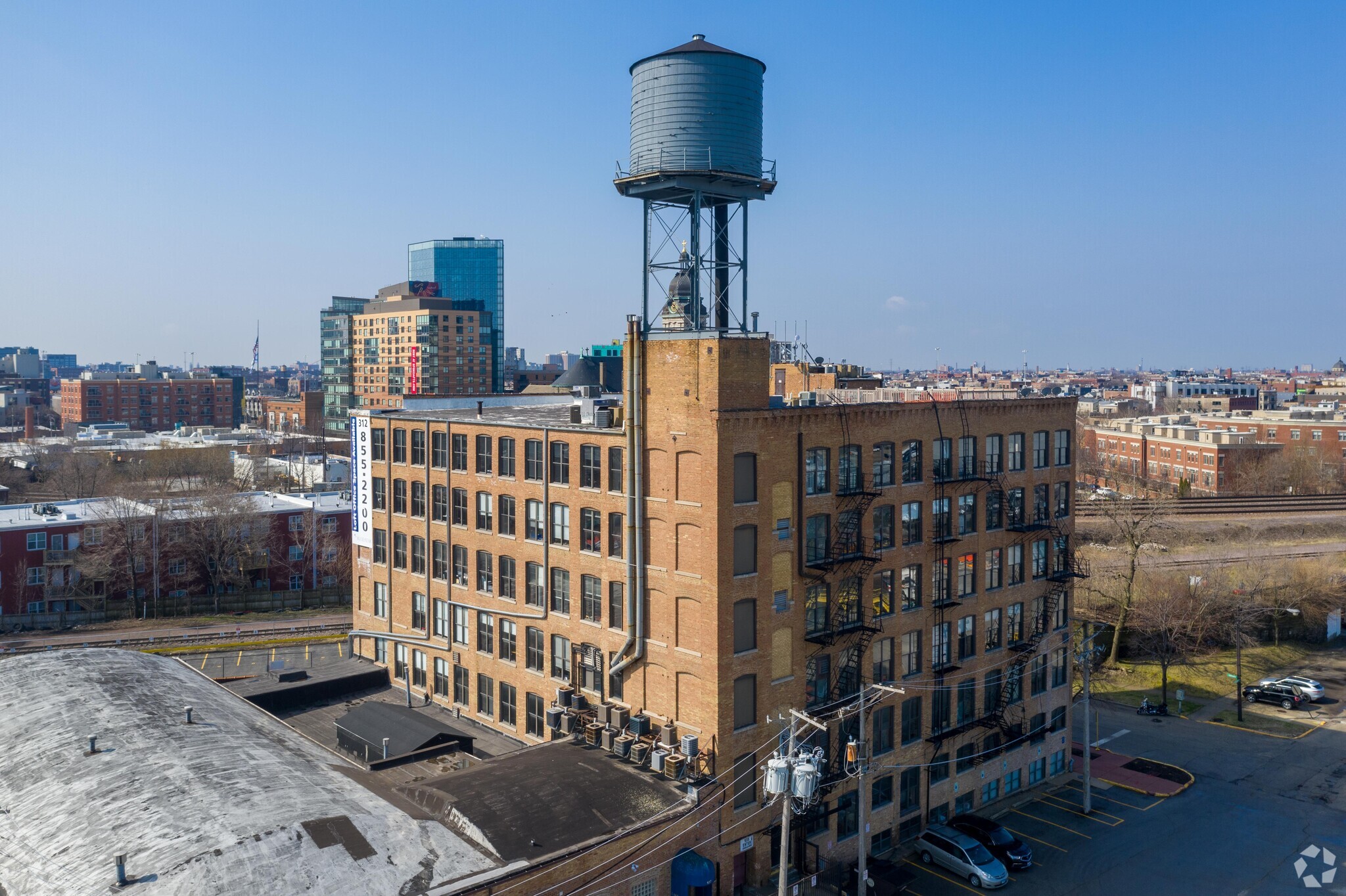 935 W Chestnut St, Chicago, IL 60642 - Chestnut Street Lofts | LoopNet