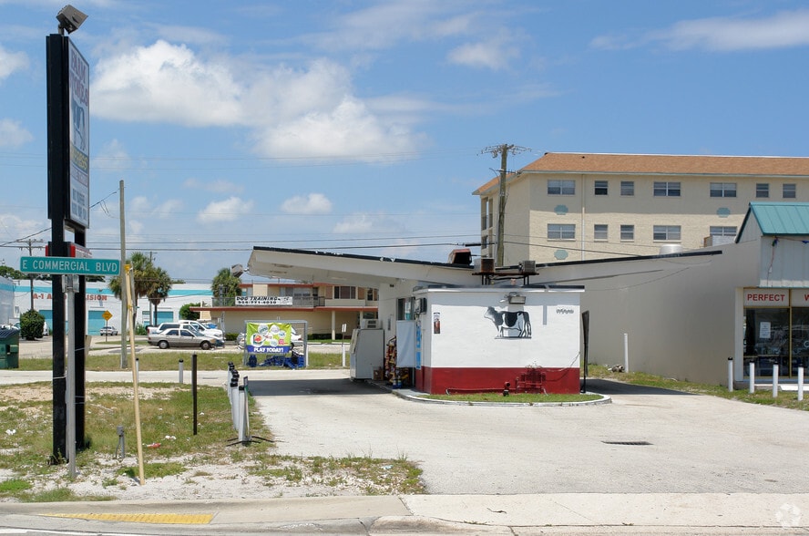 1301 E Commercial Blvd, Oakland Park, FL for sale - Primary Photo - Image 1 of 2